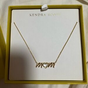 Kendra Scott Gold 'Mom' Heart Pendant Necklace